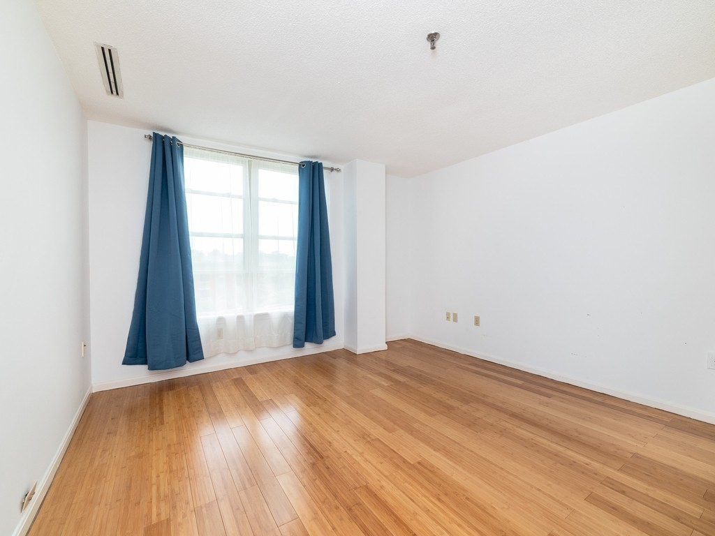 20 Webster St, Coolidge Corner