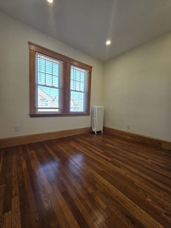 104 Parsons St, Oak Square