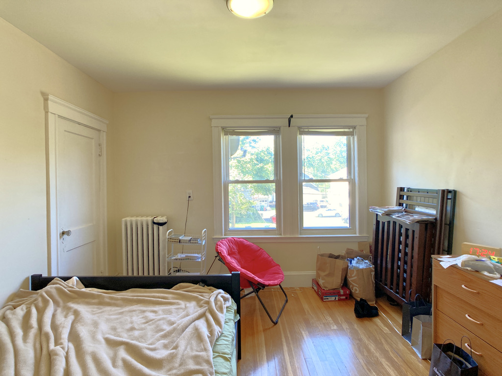 129 Oxford Rd, Newton Centre