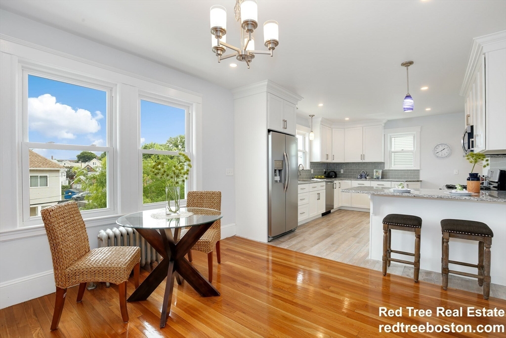 29 Strathmore Rd, Medford