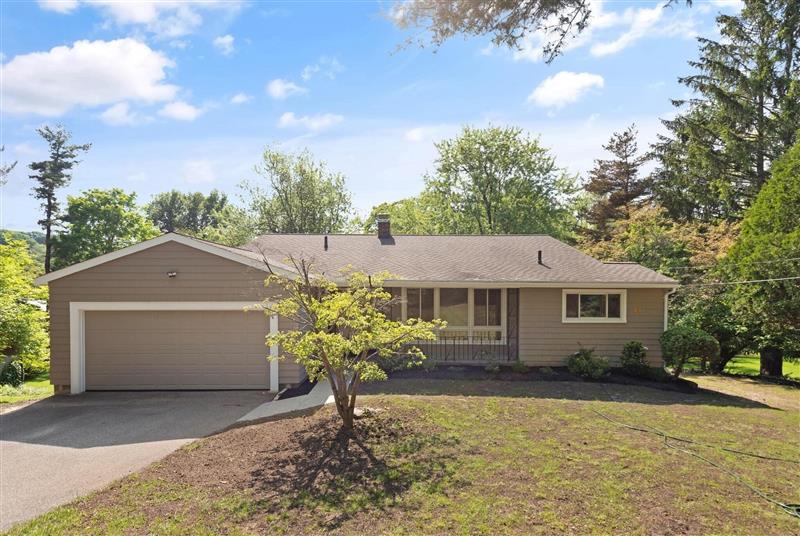 7 Thornberry Rd, Winchester