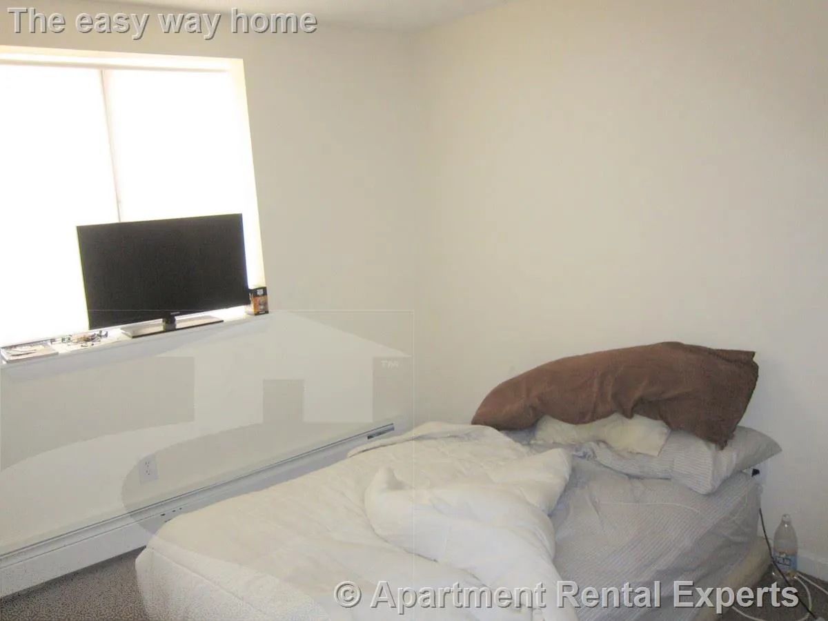 80 Highland Ave, Prospect Hill