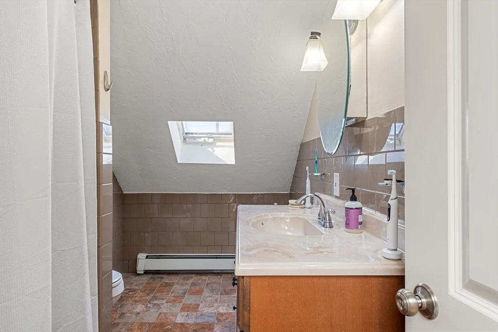 70 Rutland St, South End