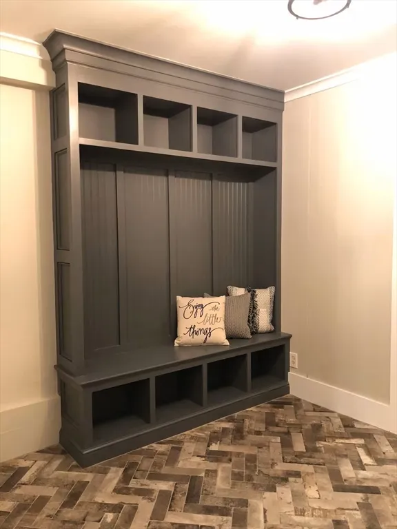 40 Russell St, Downtown