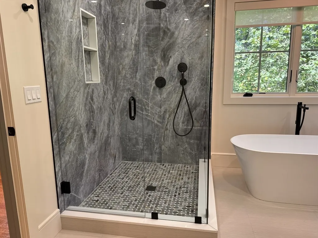 22 Kruger Rd, Hopkinton