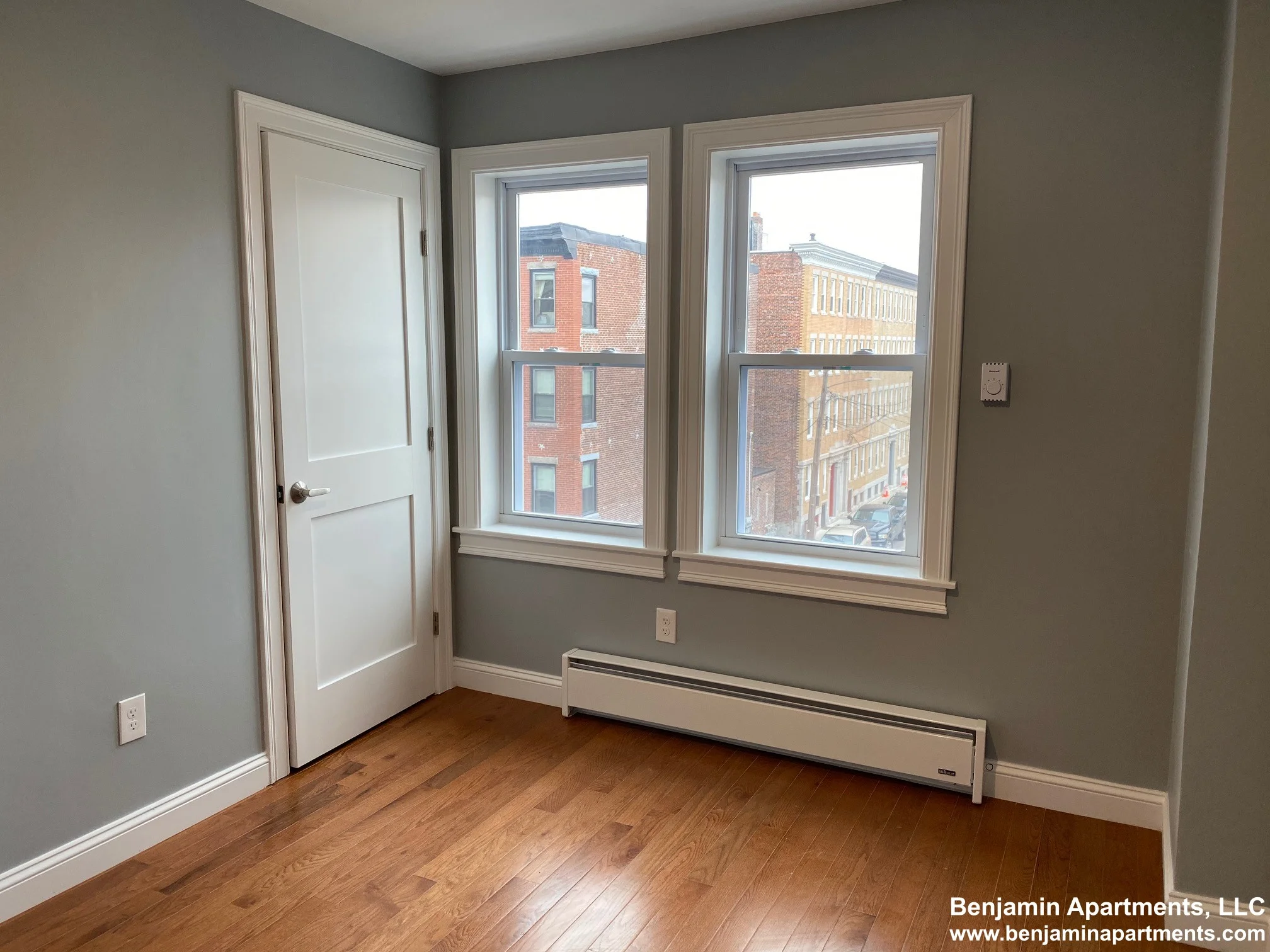 33 Chelsea St, East Boston