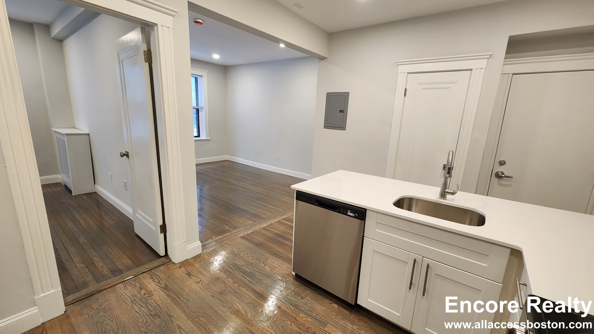 11 Peterborough St, Fenway