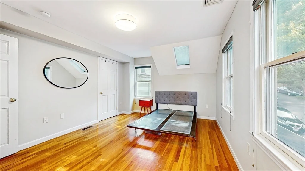 14 Chestnut St, Lindenwood