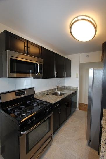 175 Freeman St, North Brookline