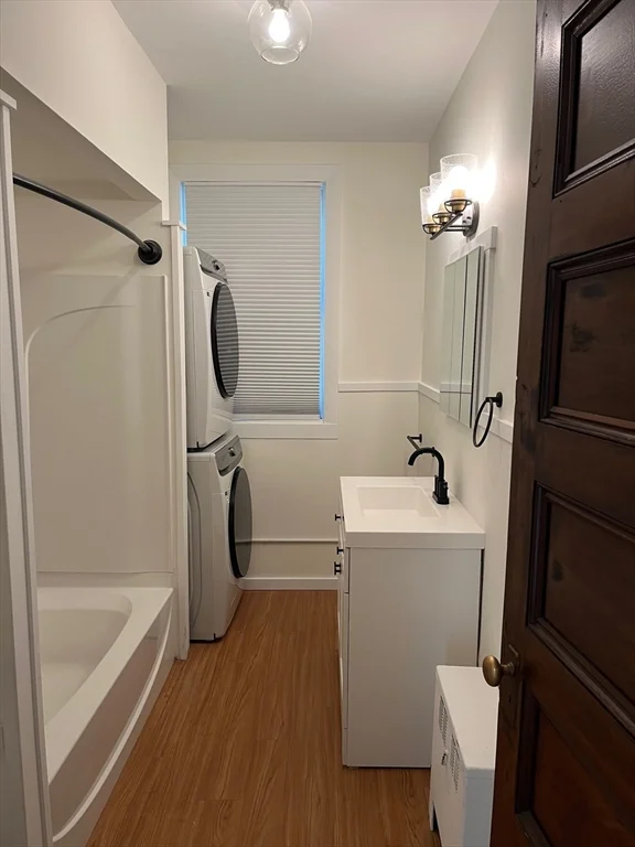 124 Walnut St, Clinton