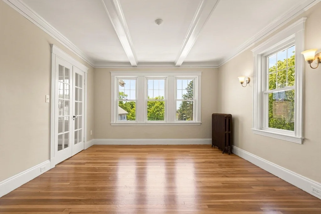 1521 Centre St, West Roxbury