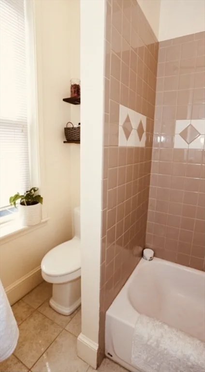 21 Highland Park Ave, Roxbury