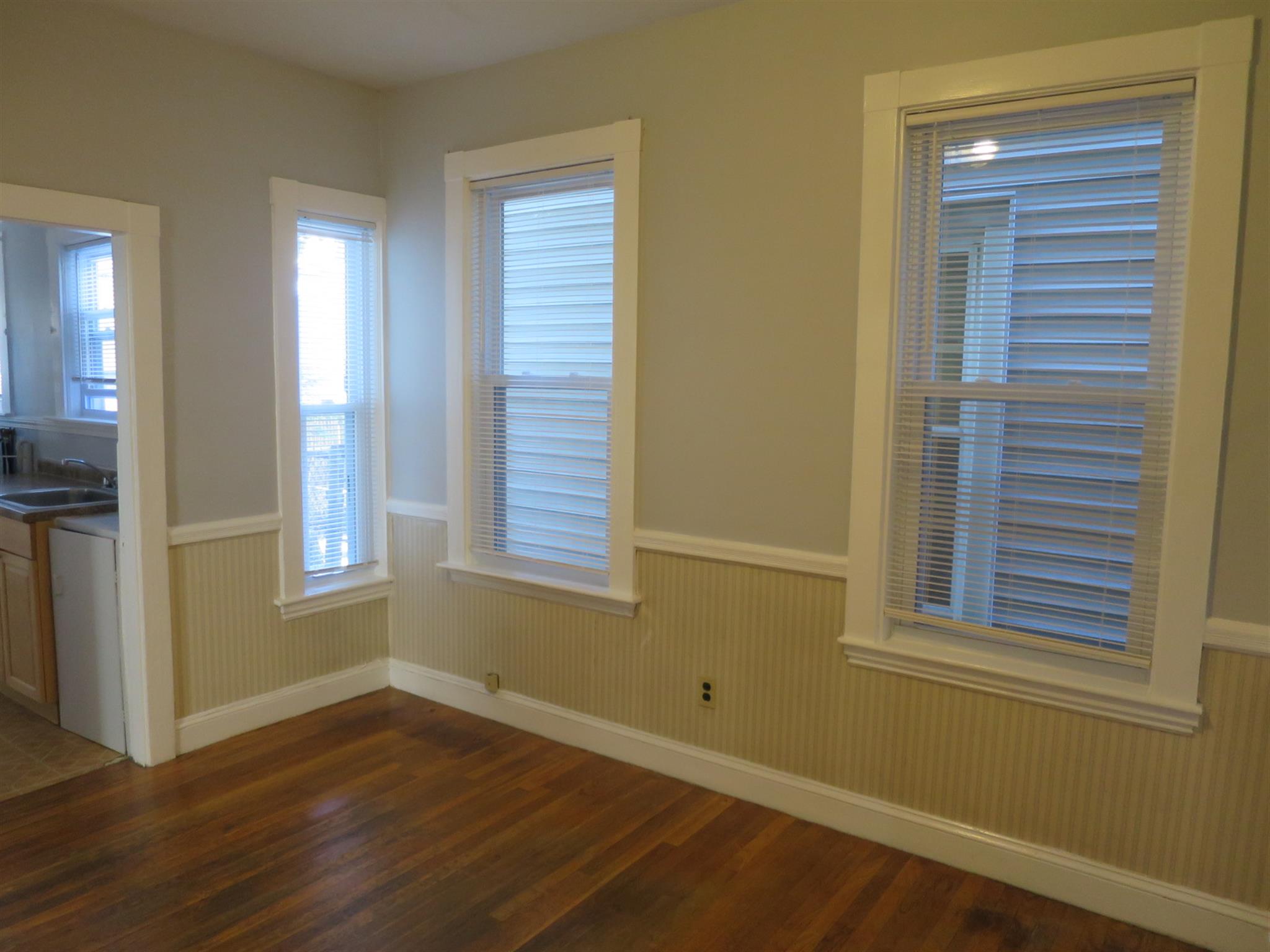 42 Glenwood Rd, Somerville