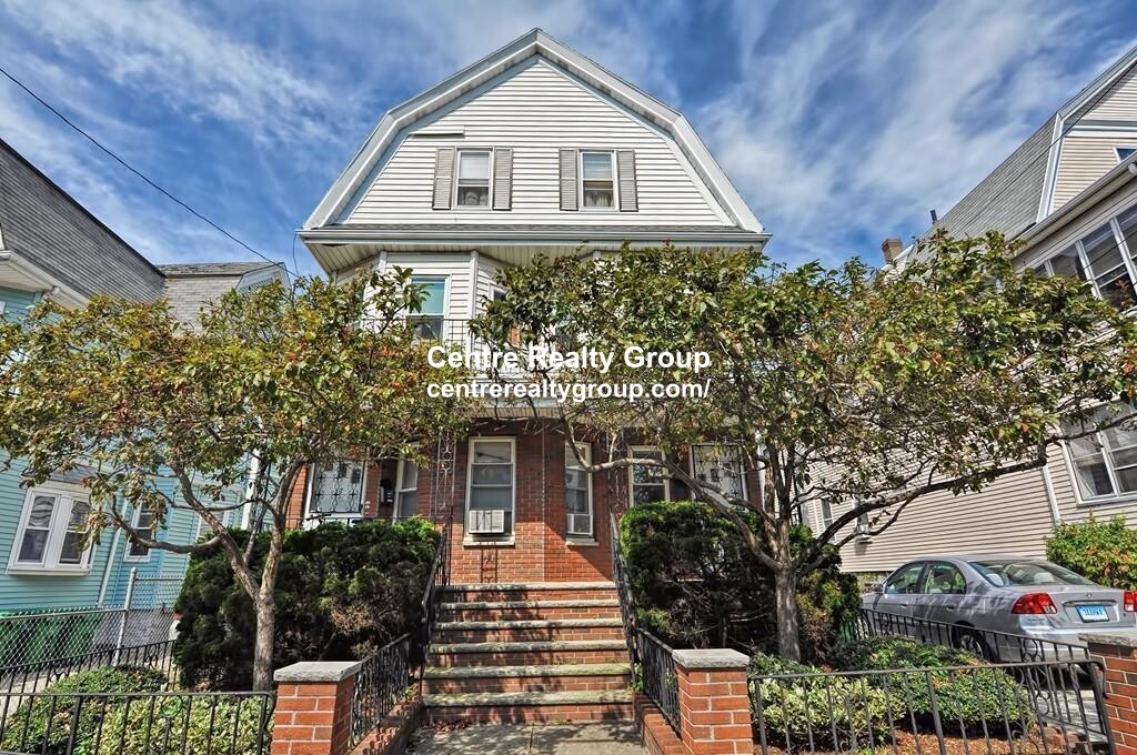 15 Princeton St, South Medford