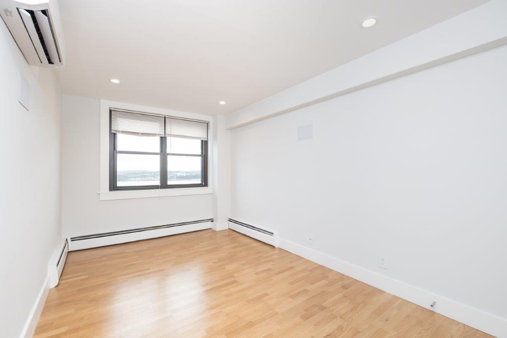 1410 Columbia Rd, South Boston