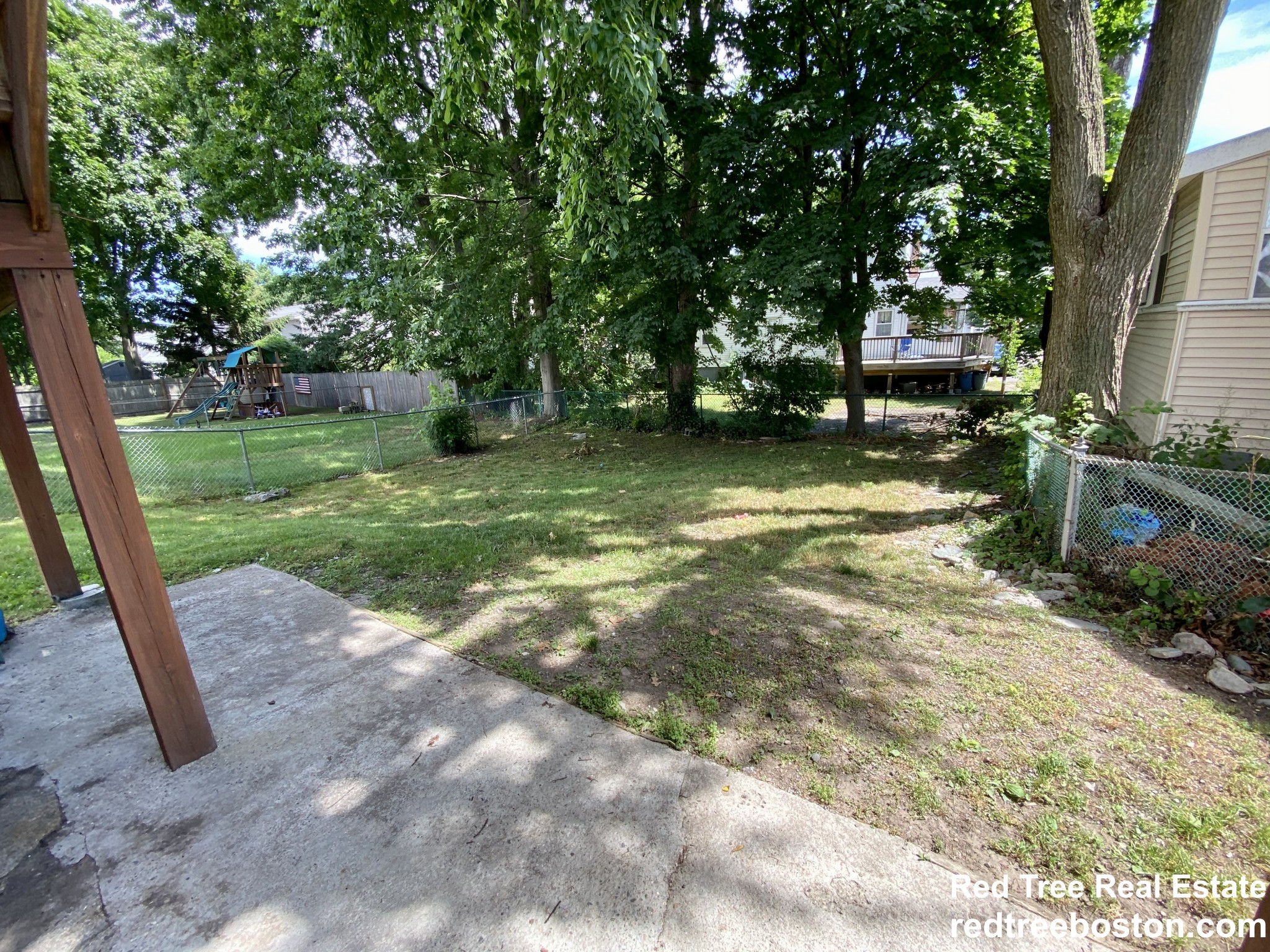 335 Baker St, West Roxbury