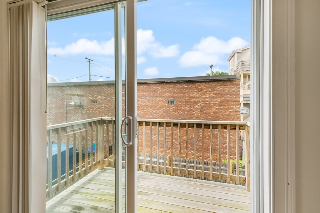 25 Beachland Ave, Revere Beach