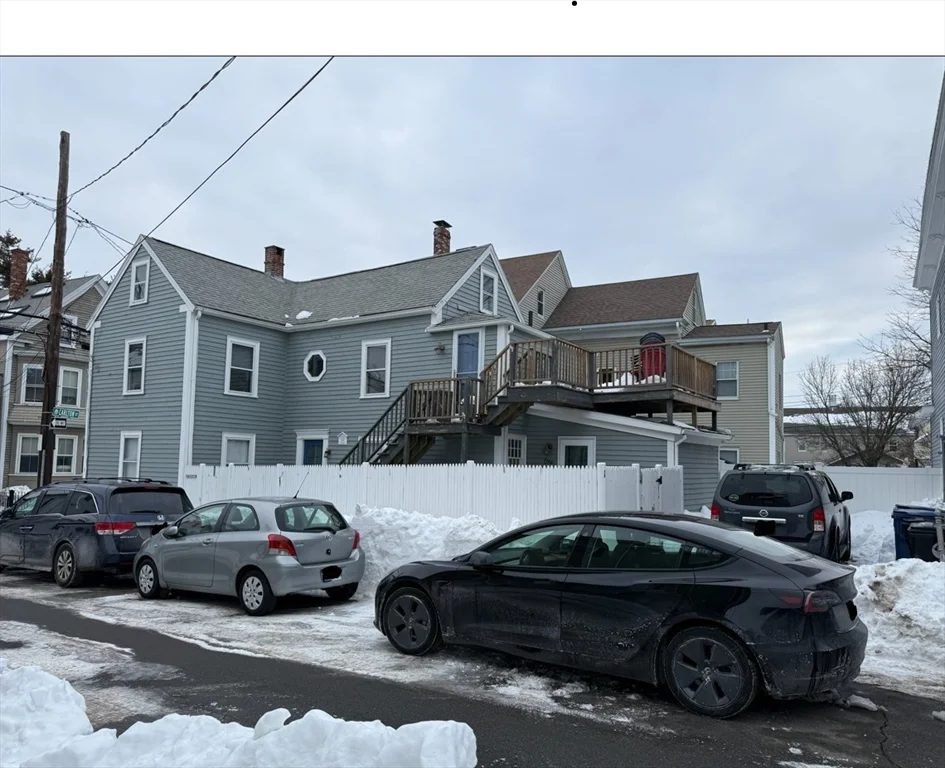 1 Carlton St, Salem