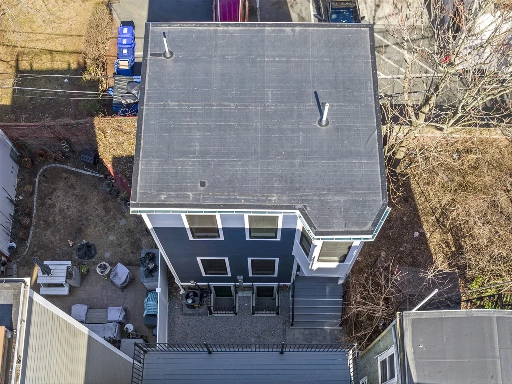 48 Woodward St, South Boston