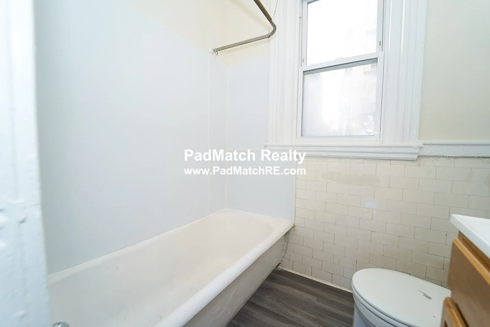 1185 Boylston St, Fenway