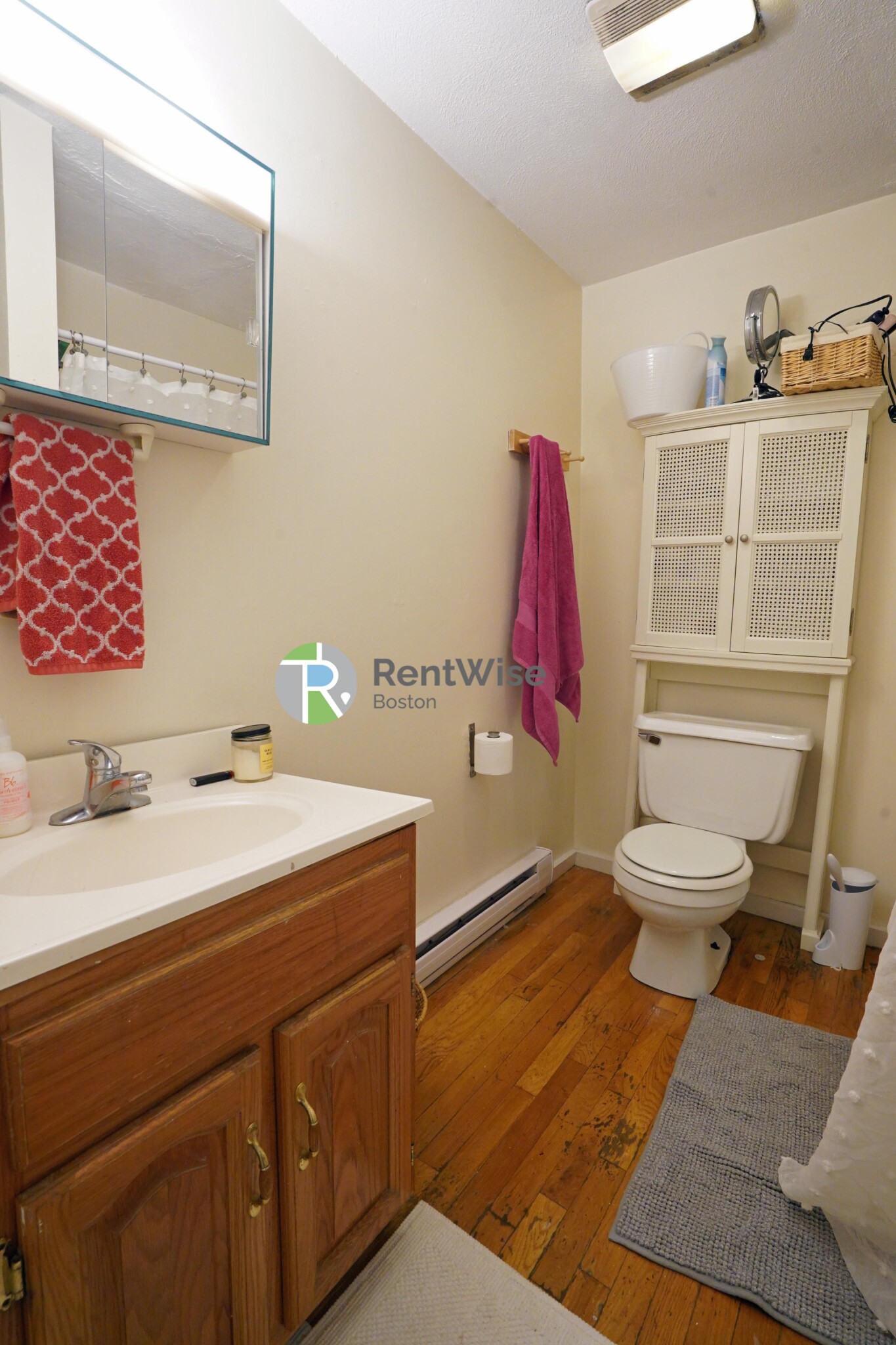 3 Schrepel Pl, South Boston