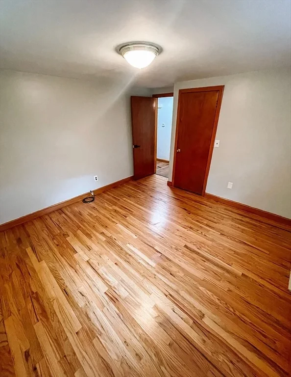 2 Bow St, Plainville