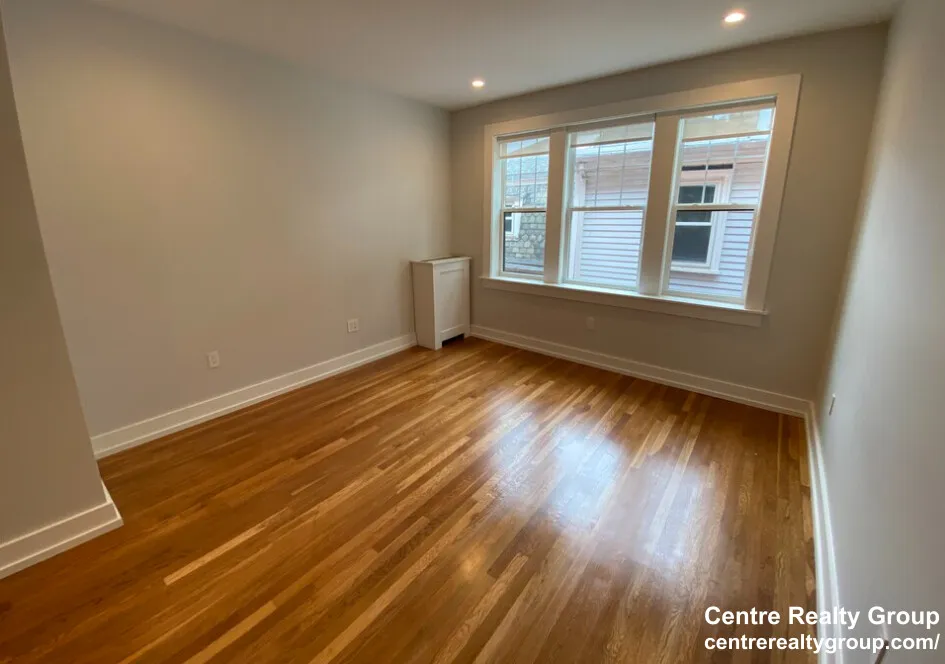 19 Forest St, Baldwin