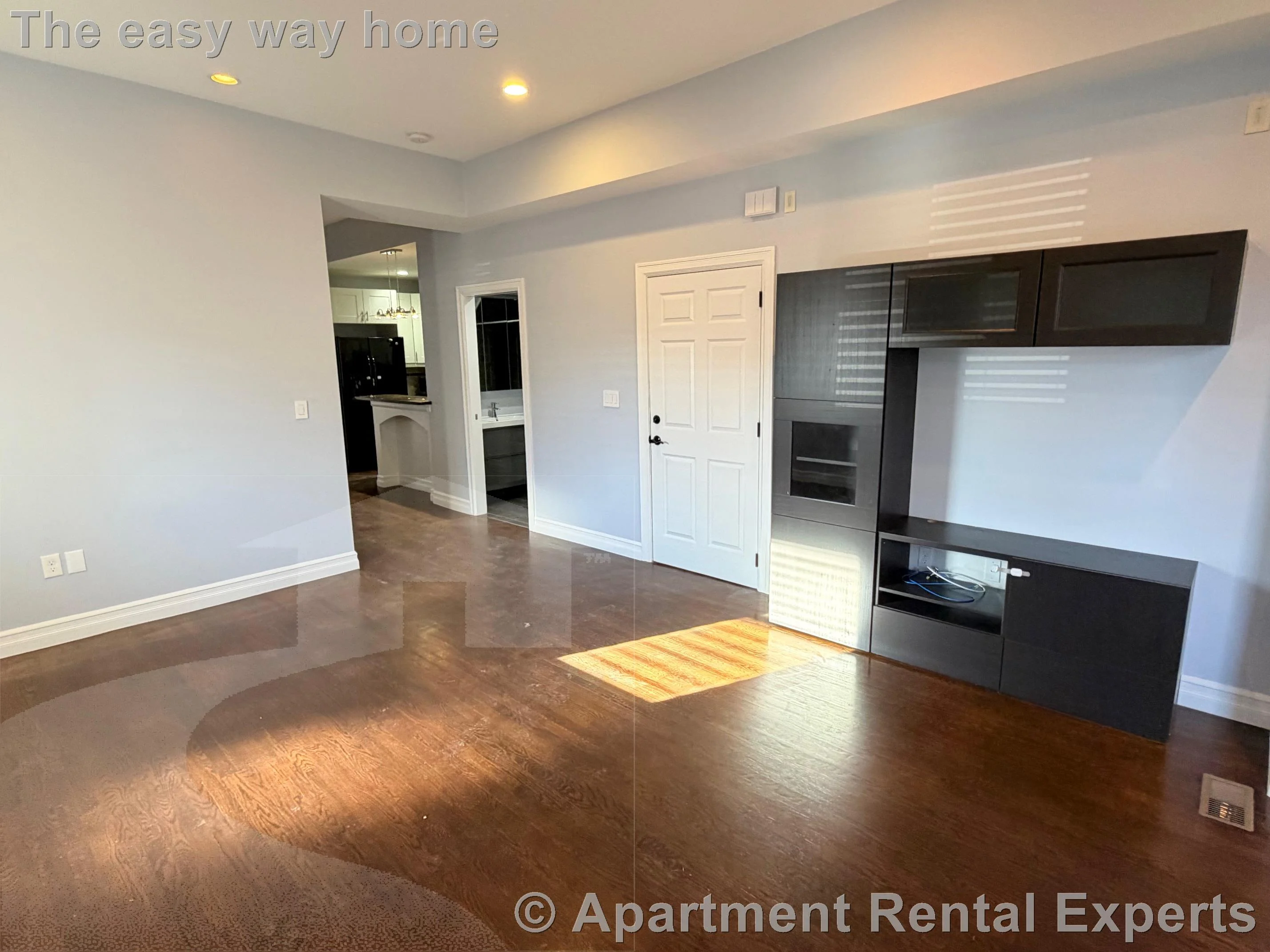 8 Cross St East, East Somerville