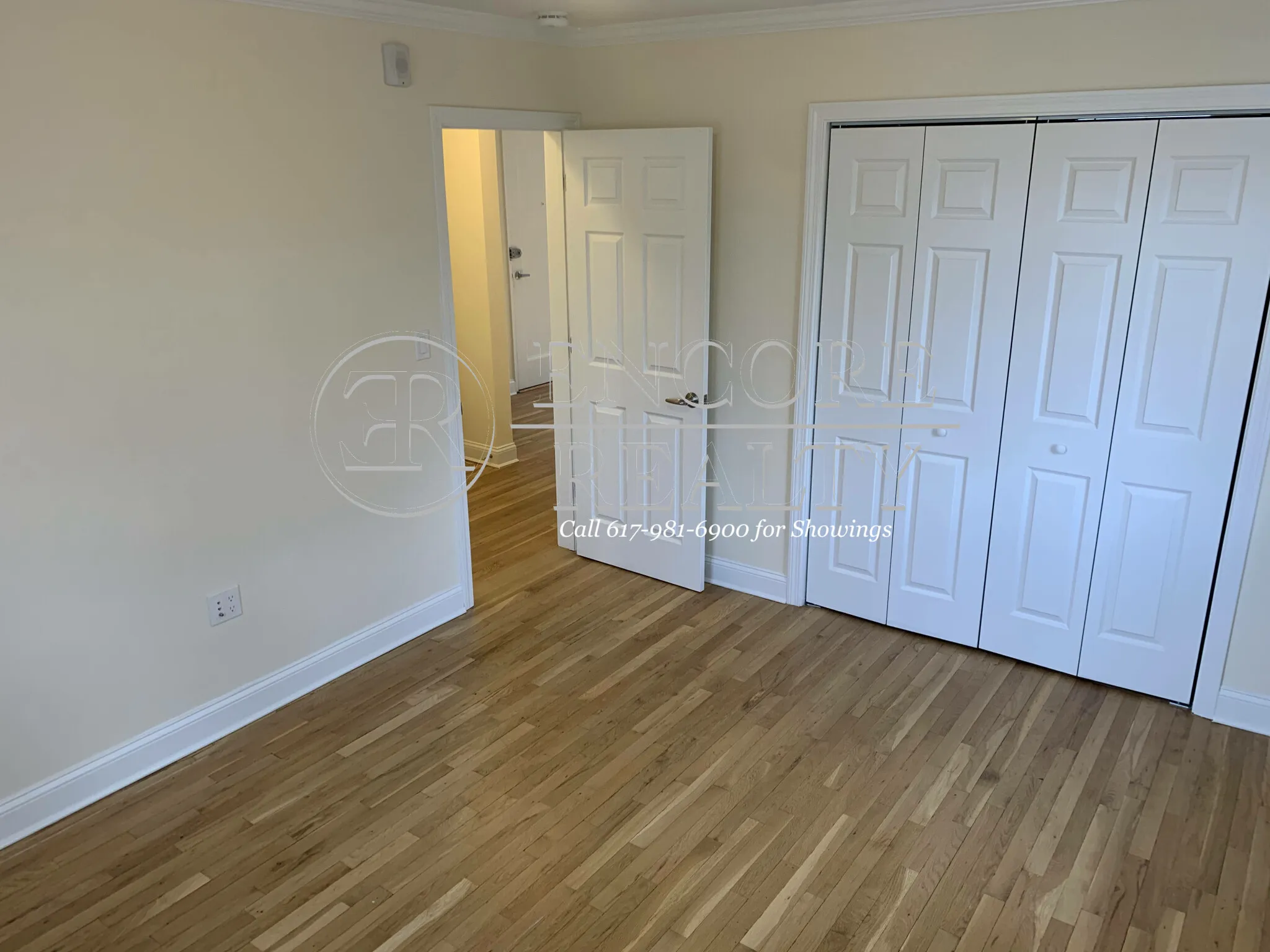 80 Saint Paul St, Coolidge Corner