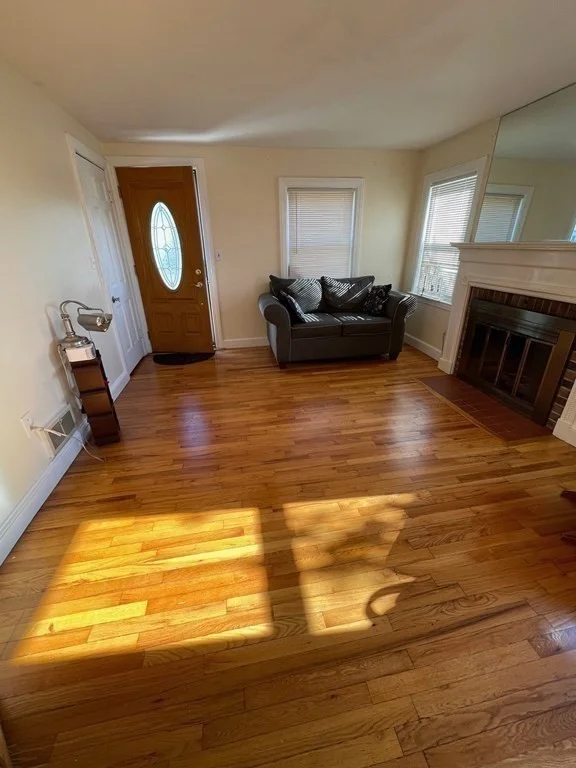 49 Deerfield St, Squantum