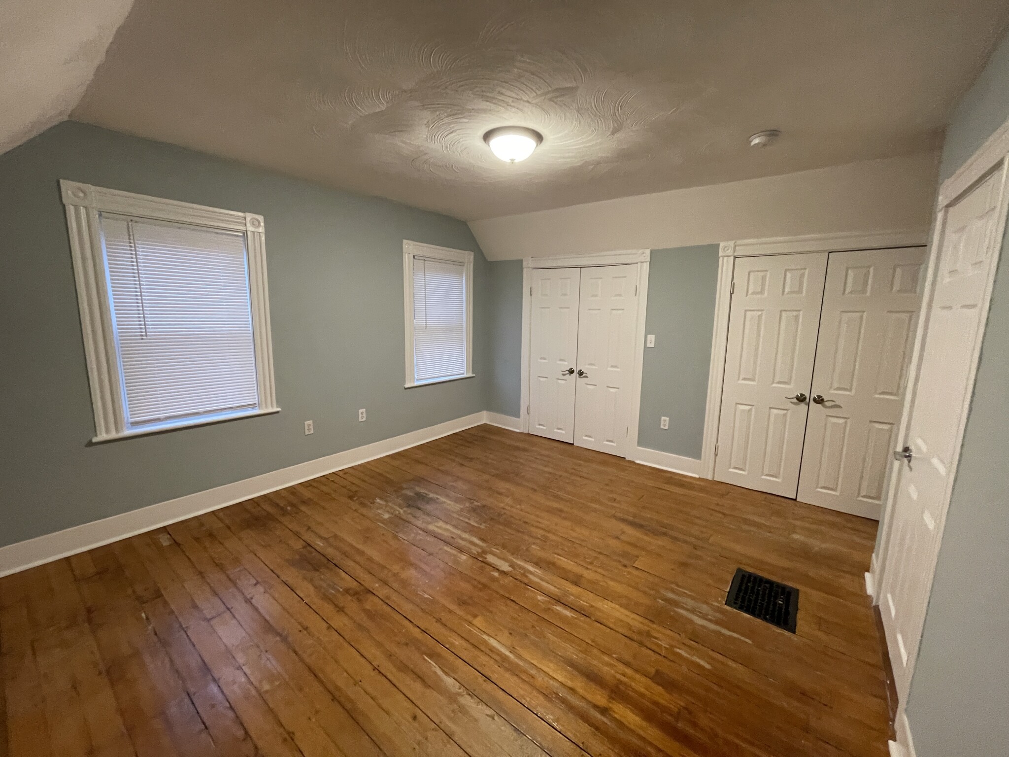 35 Cameron Ave, Teele Square