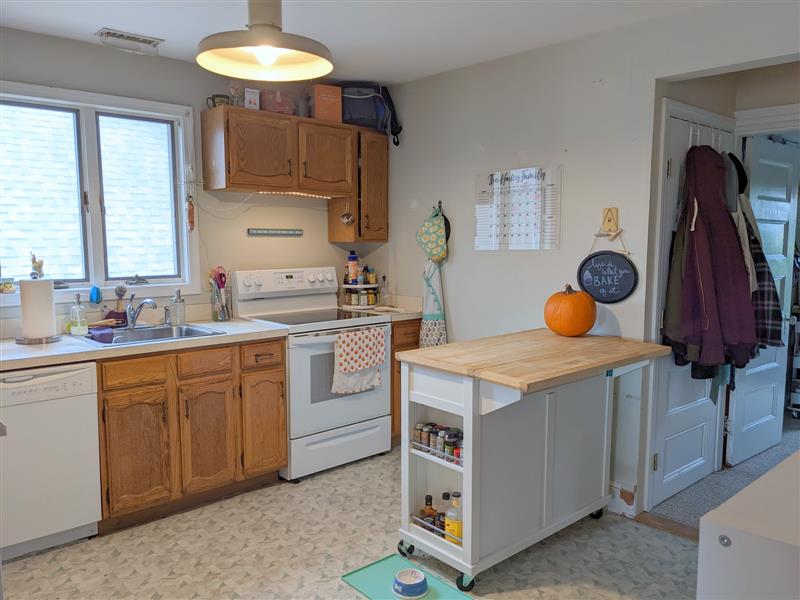 191 Summer St, Spring Hill