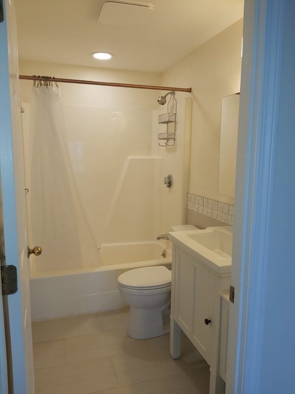 2 bed, 2 bath apartment for rent at 65 Valley St Unit 5, Medford — photo 15 of 15