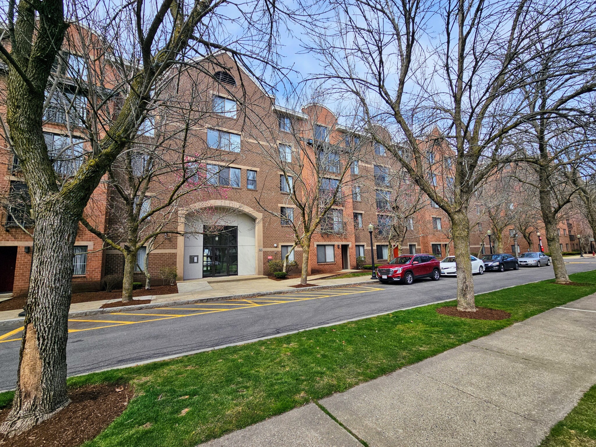 30 Harbor Point Blvd, Dorchester