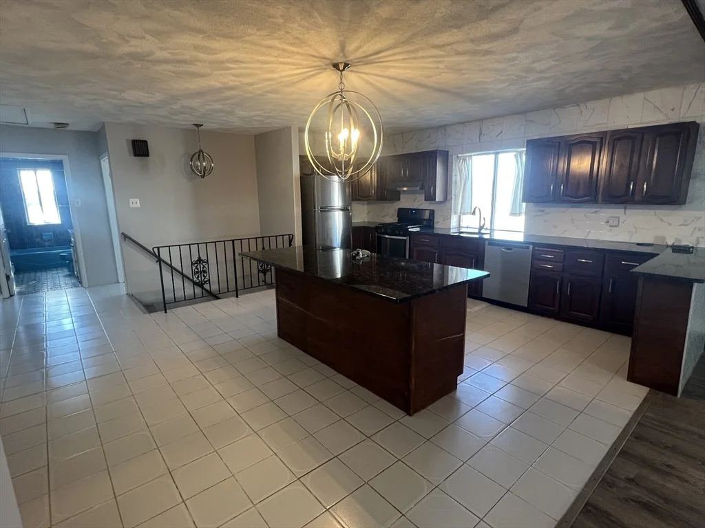 236 Palfrey St, Watertown