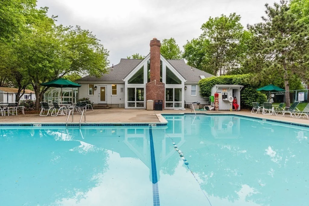 10 Squire Ct, Natick