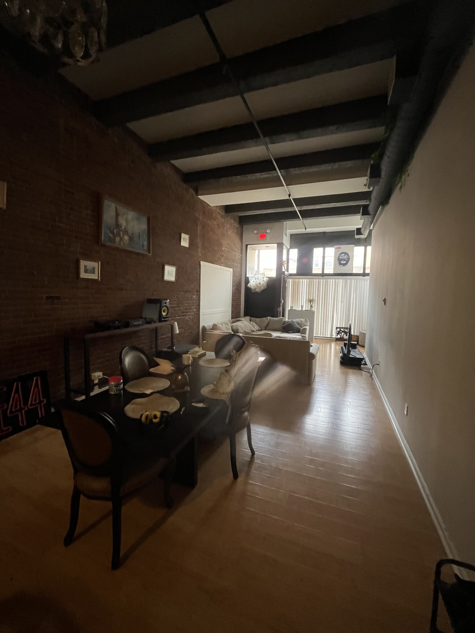 254 Friend St, West End