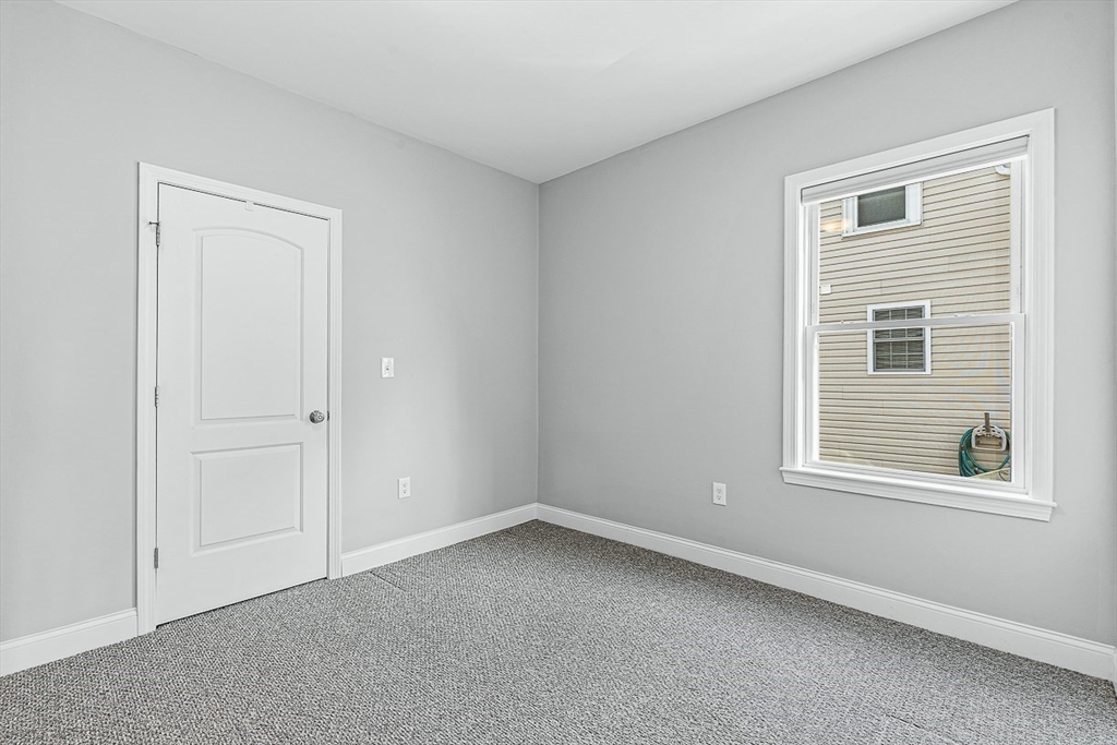 76-78 Bradbury Ave, Medford