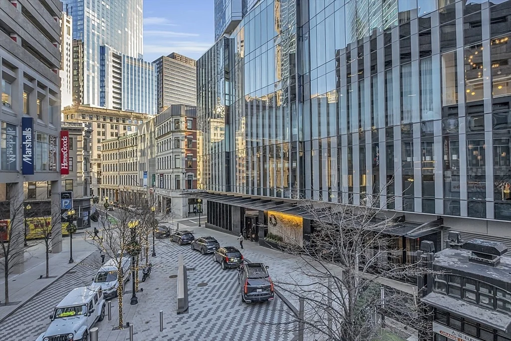 1 Franklin St, Downtown