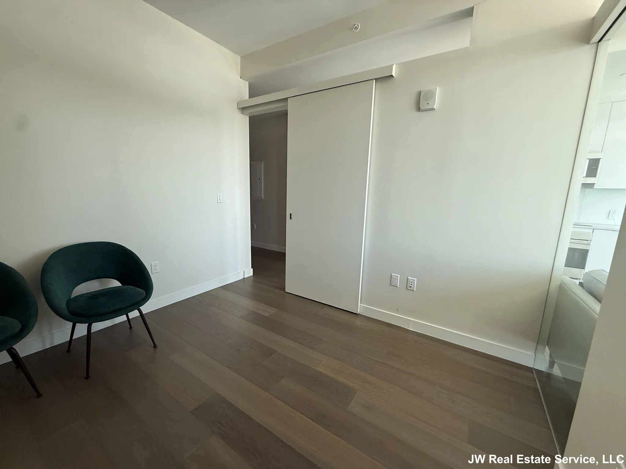 188 Brookline Ave, Fenway