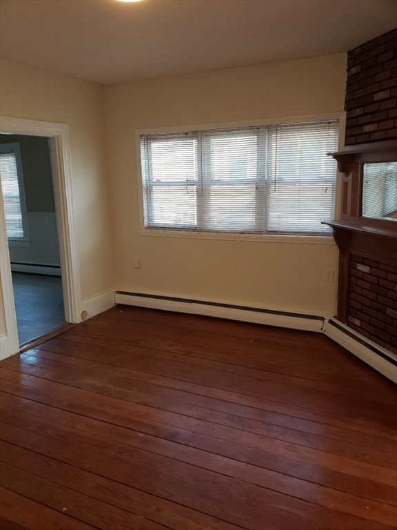 18 White St Pl, Spring Hill