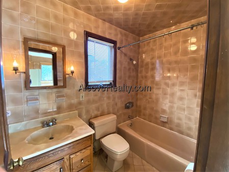 1.5 bed, 1 bath apartment for rent at 18 Prospect Hill Ave Unit 1, Union Square — photo 7 of 7