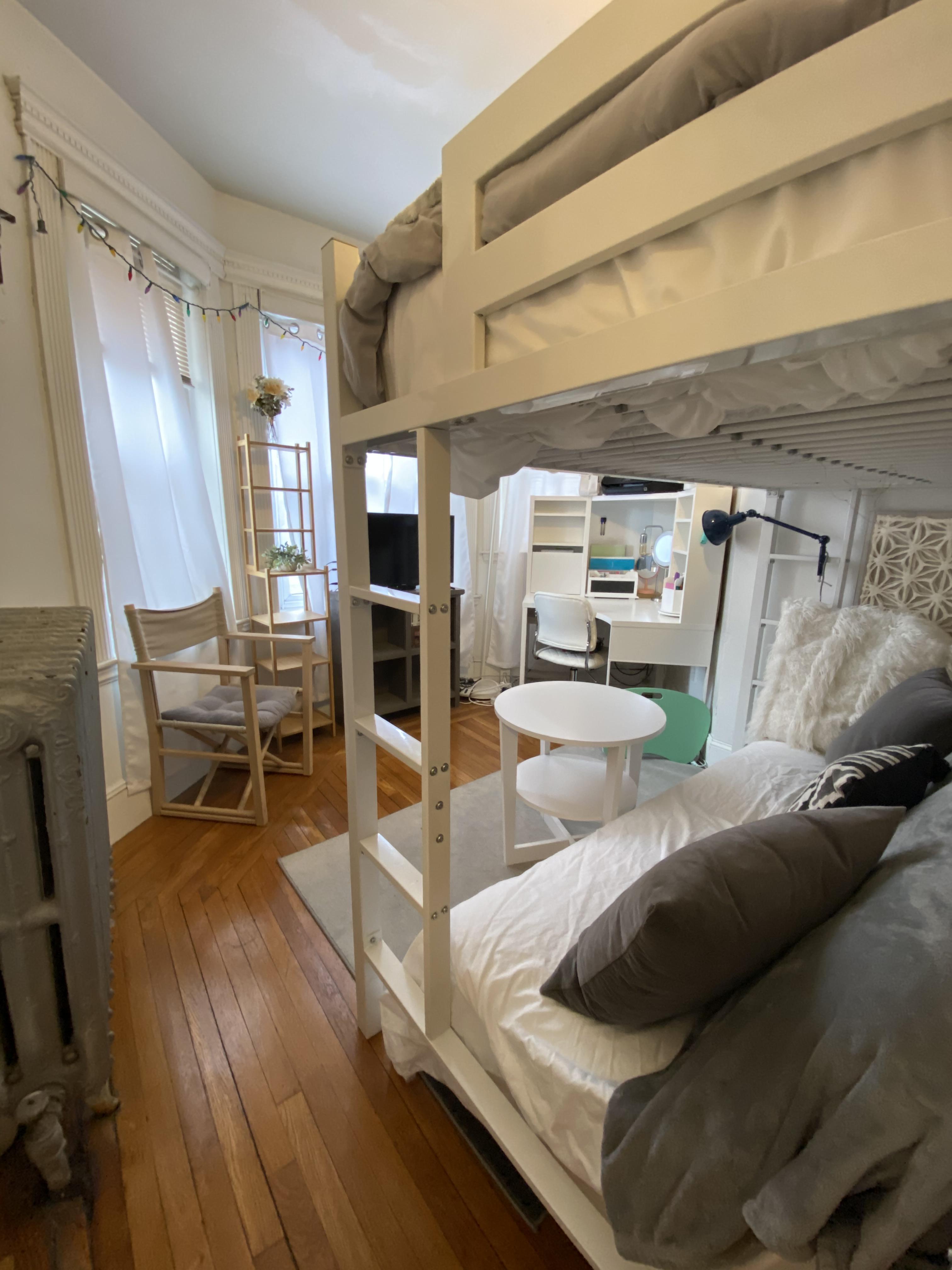 26 Hemenway St, Fenway