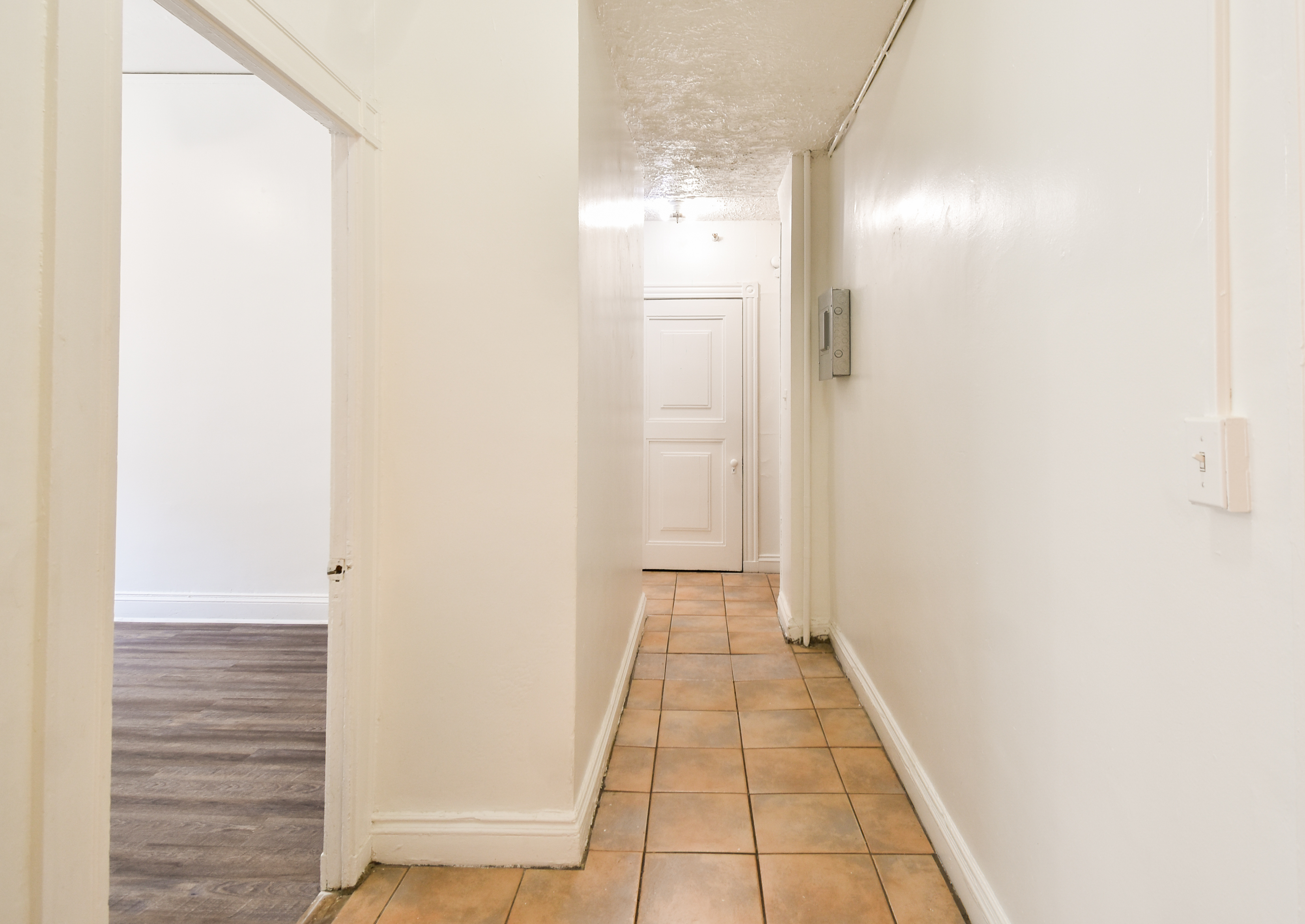 2 split bed, 1 bath apartment for rent at 91 Westland Ave Unit 100, Fenway — photo 11 of 15