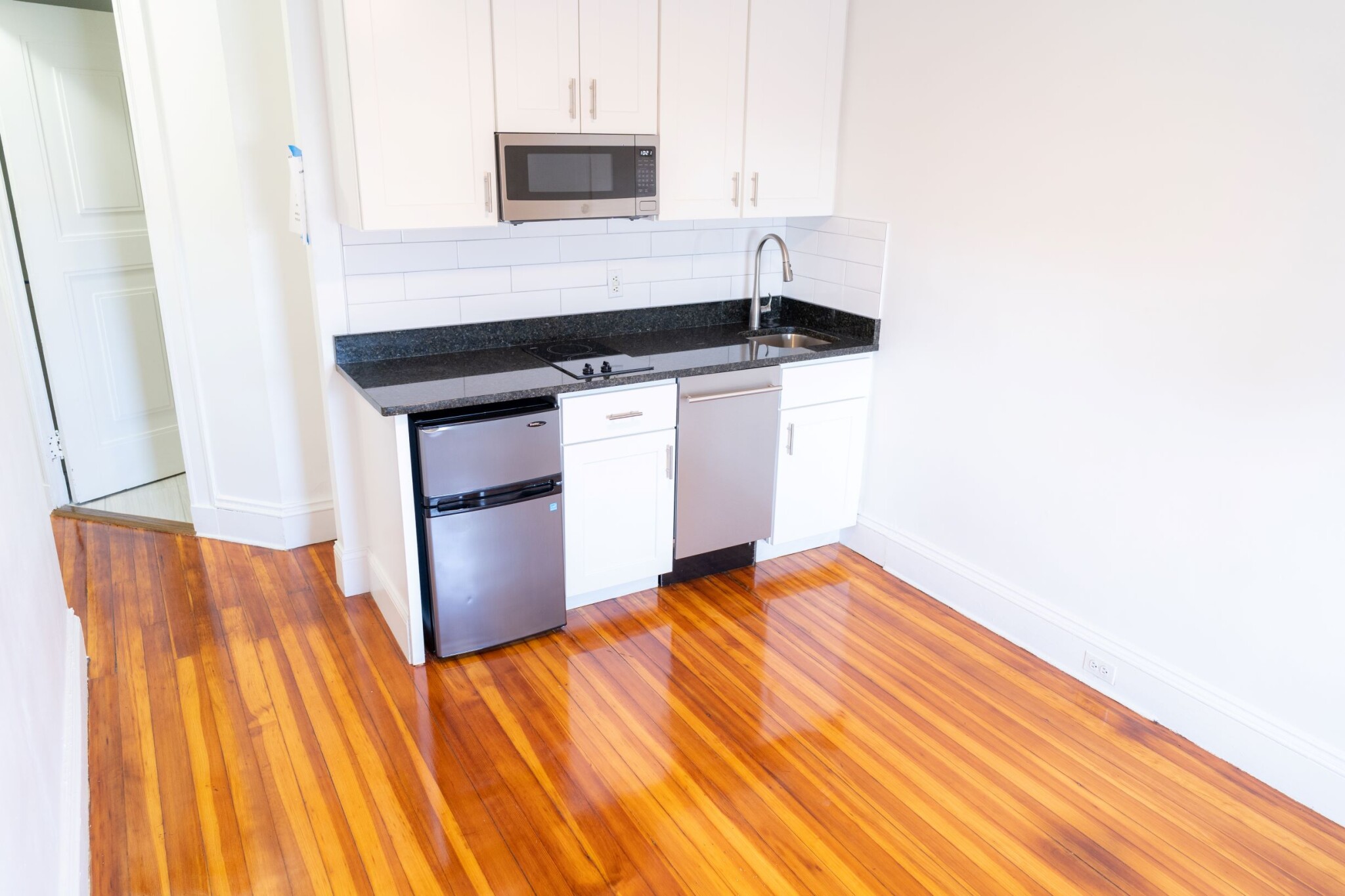 90 Westland Ave, Fenway