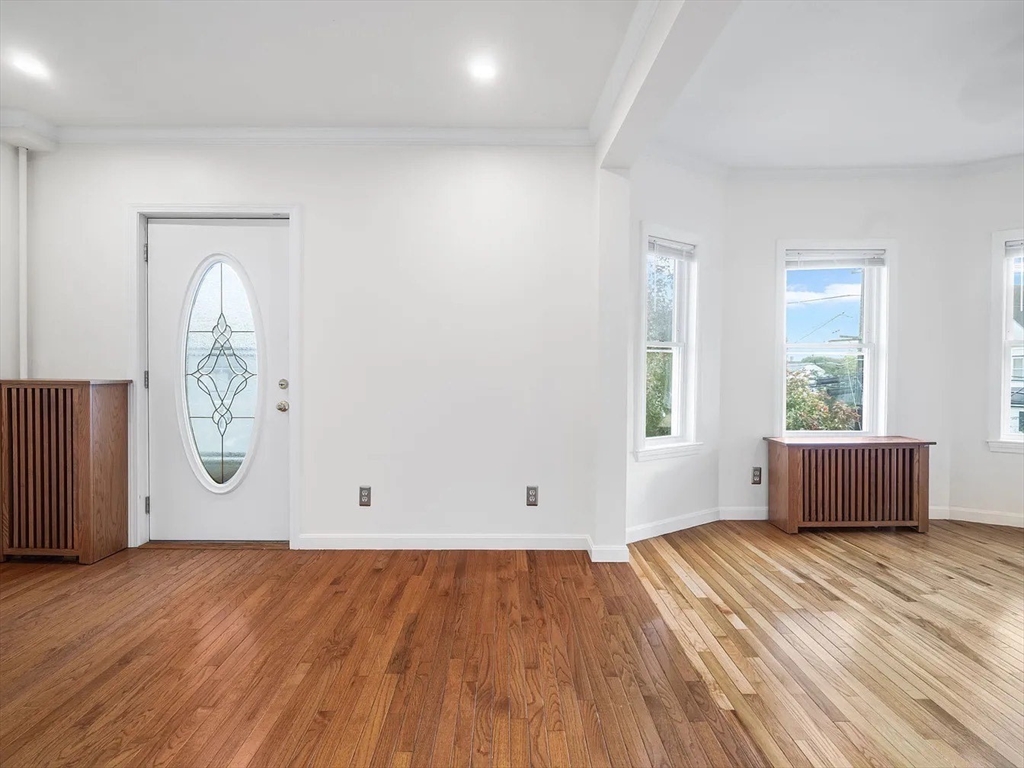 28 Hancock St, Medford