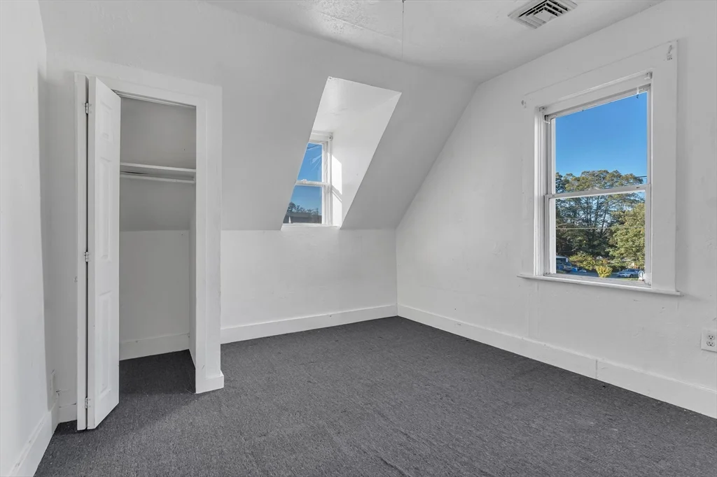 13R Plain St, Taunton