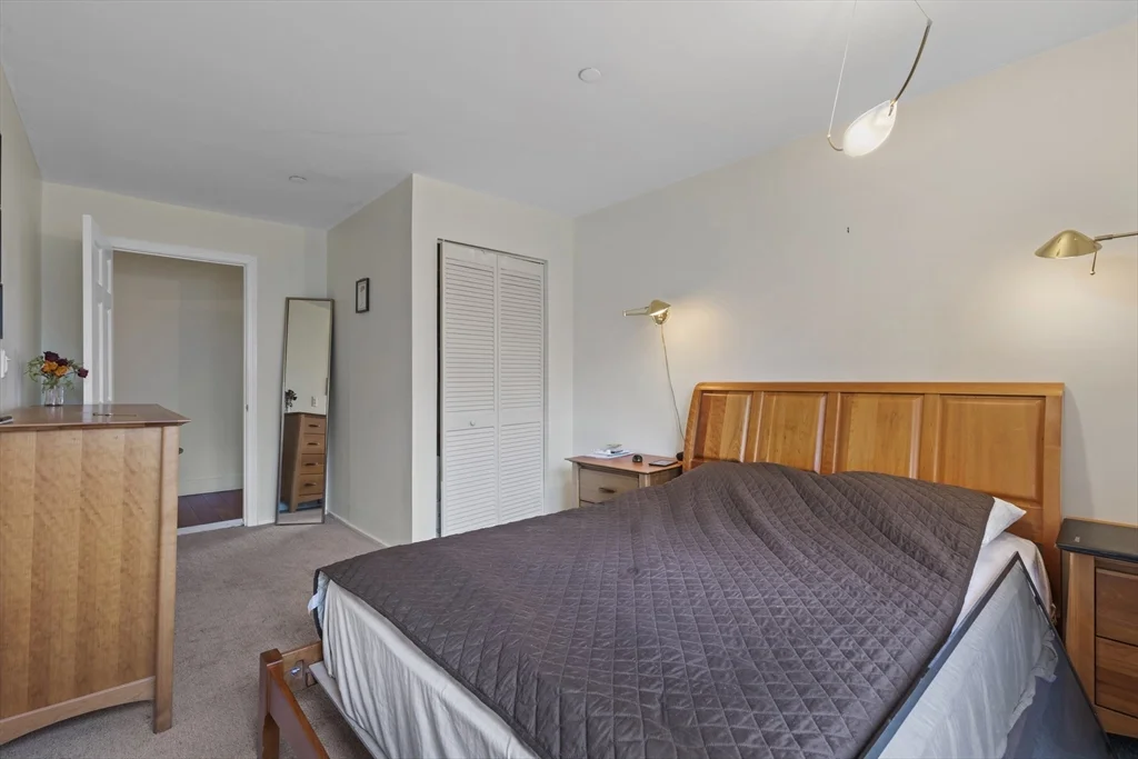 241 Perkins St, Jamaica Plain