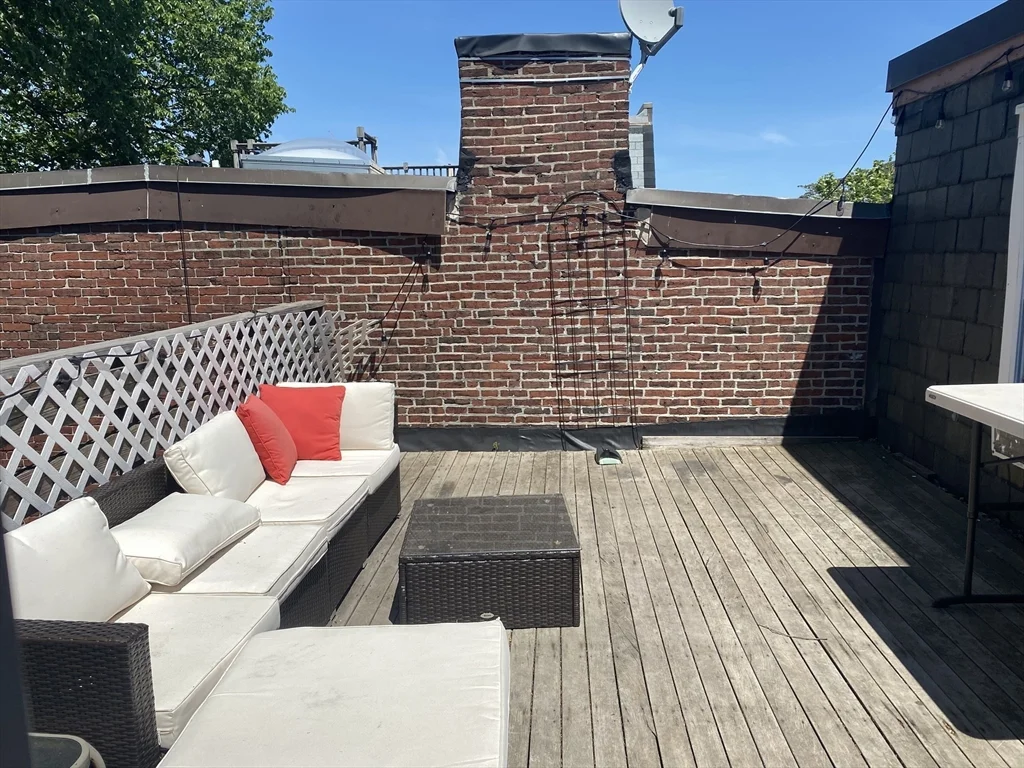 75 Dartmouth St, South End