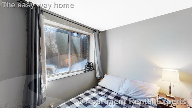 14 Murdock St, Ball Square